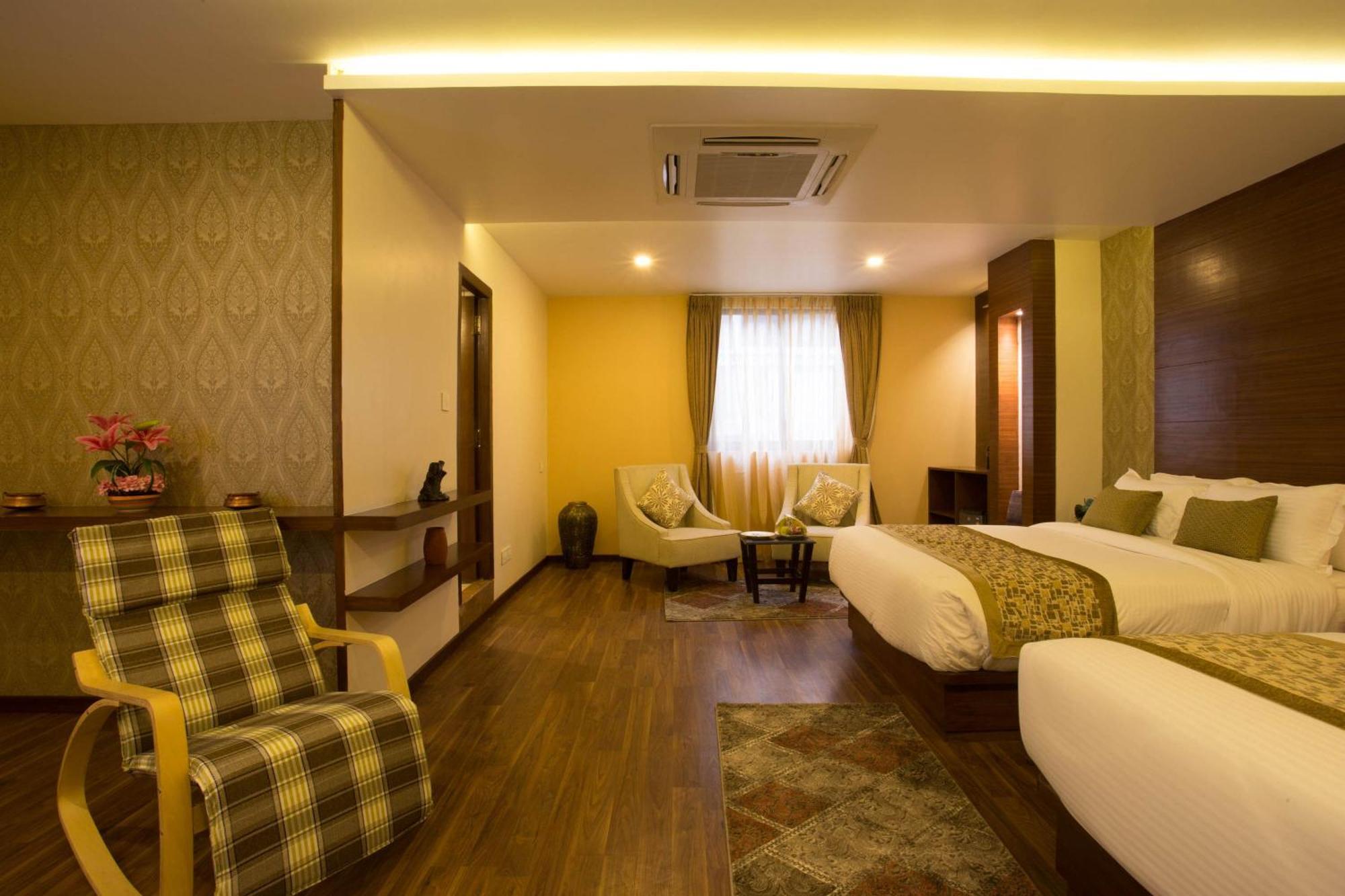 Yatri Suites And Spa Катманду Номер фото